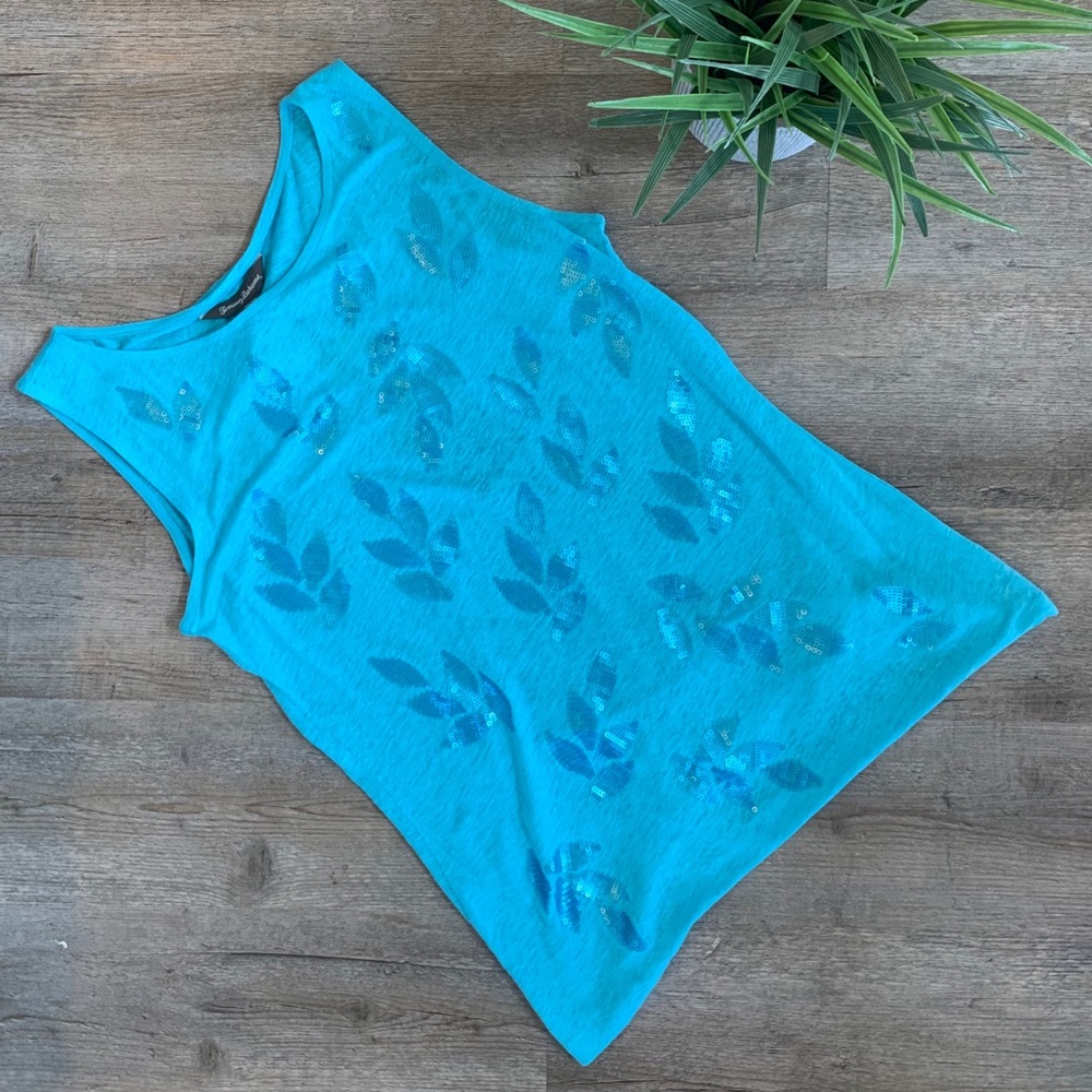 Blue Tommy Bahama tank top- M